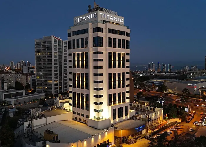 Titanic Business KartalSpa Hotel
